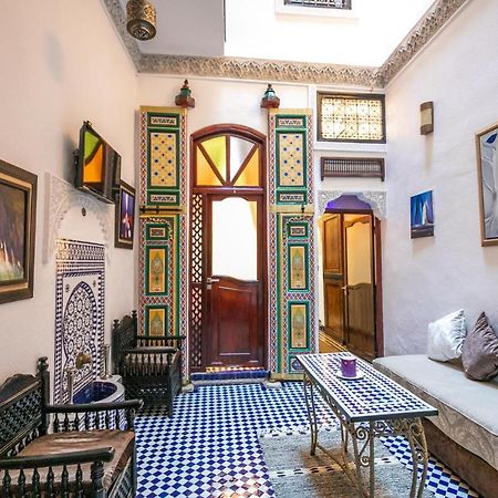 Riad Skilffo فاس المظهر الخارجي الصورة
