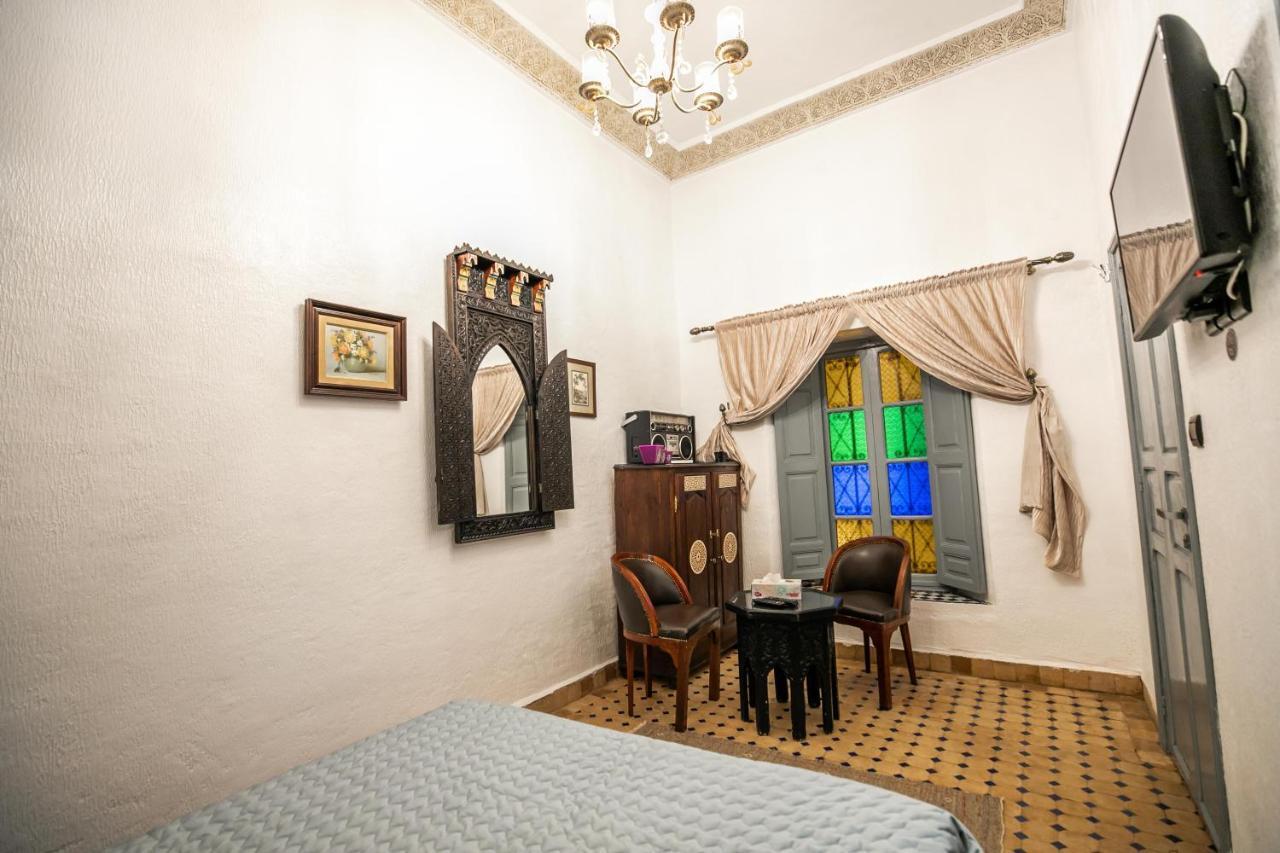 Riad Skilffo فاس المظهر الخارجي الصورة