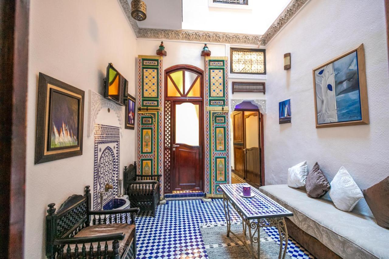 Riad Skilffo فاس المظهر الخارجي الصورة