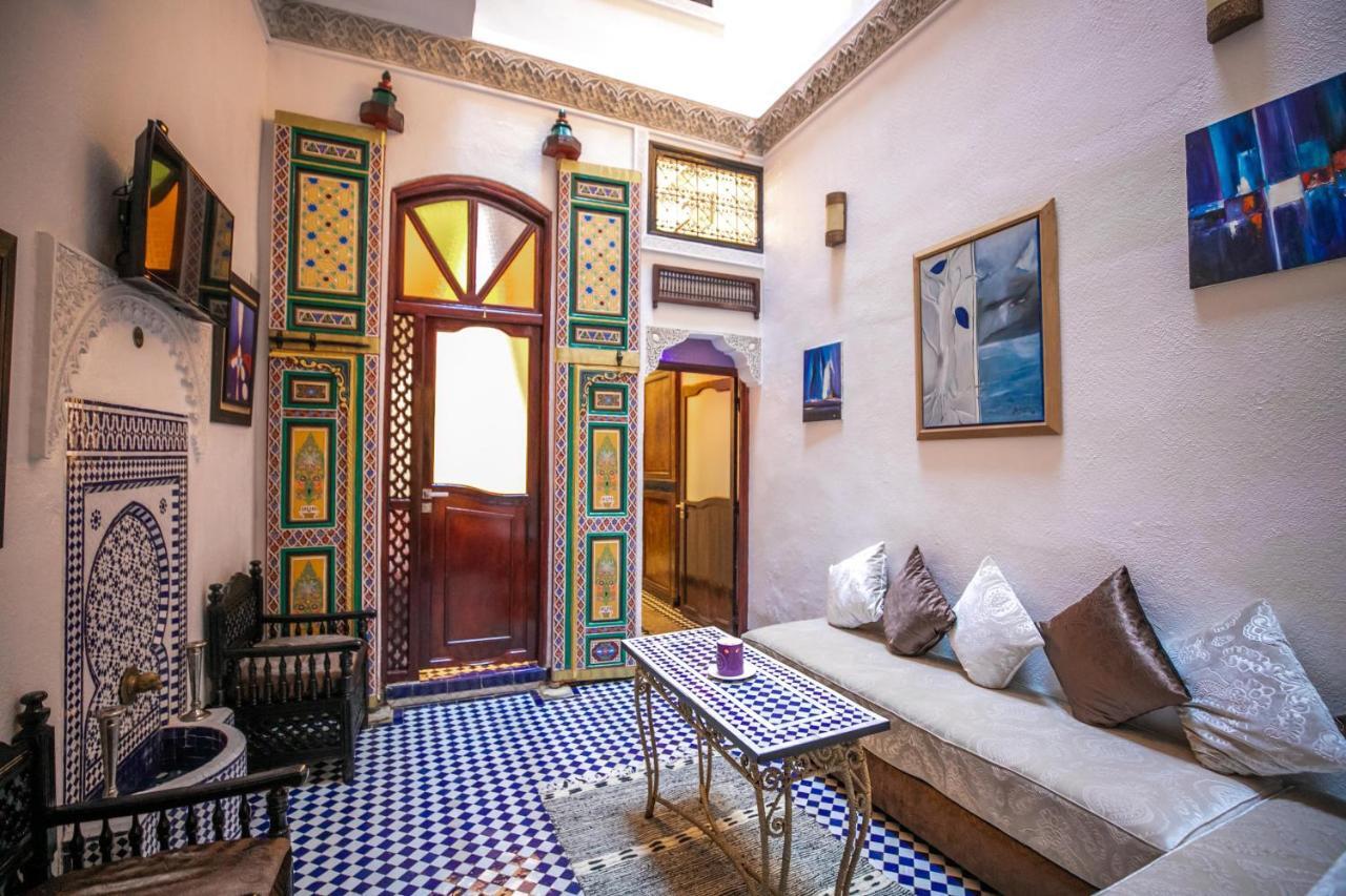 Riad Skilffo فاس المظهر الخارجي الصورة