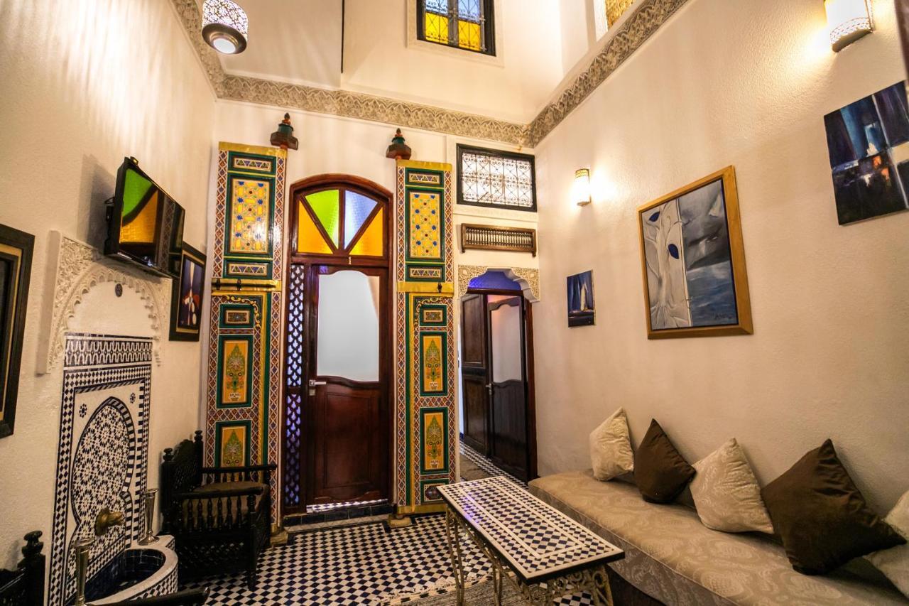 Riad Skilffo فاس المظهر الخارجي الصورة
