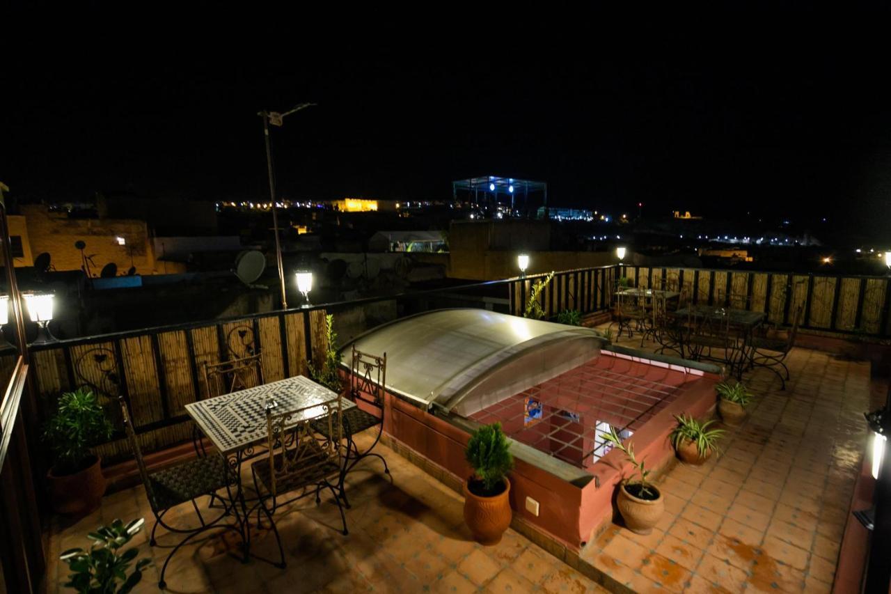 Riad Skilffo فاس المظهر الخارجي الصورة