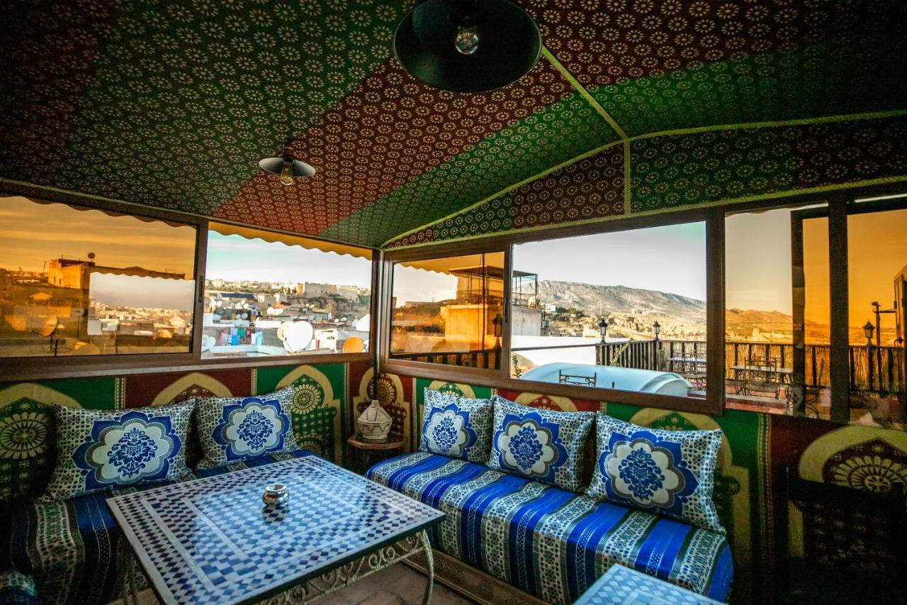 Riad Skilffo فاس المظهر الخارجي الصورة