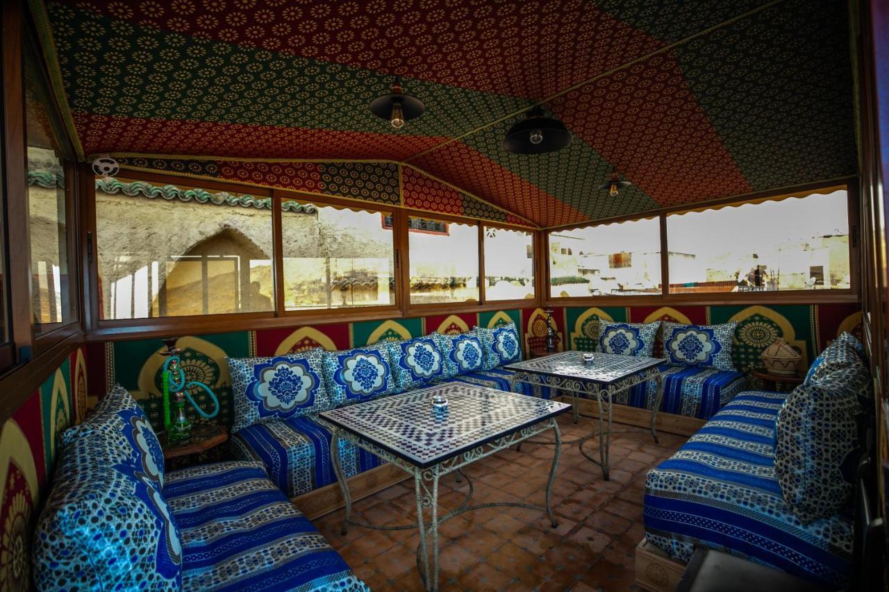 Riad Skilffo فاس المظهر الخارجي الصورة