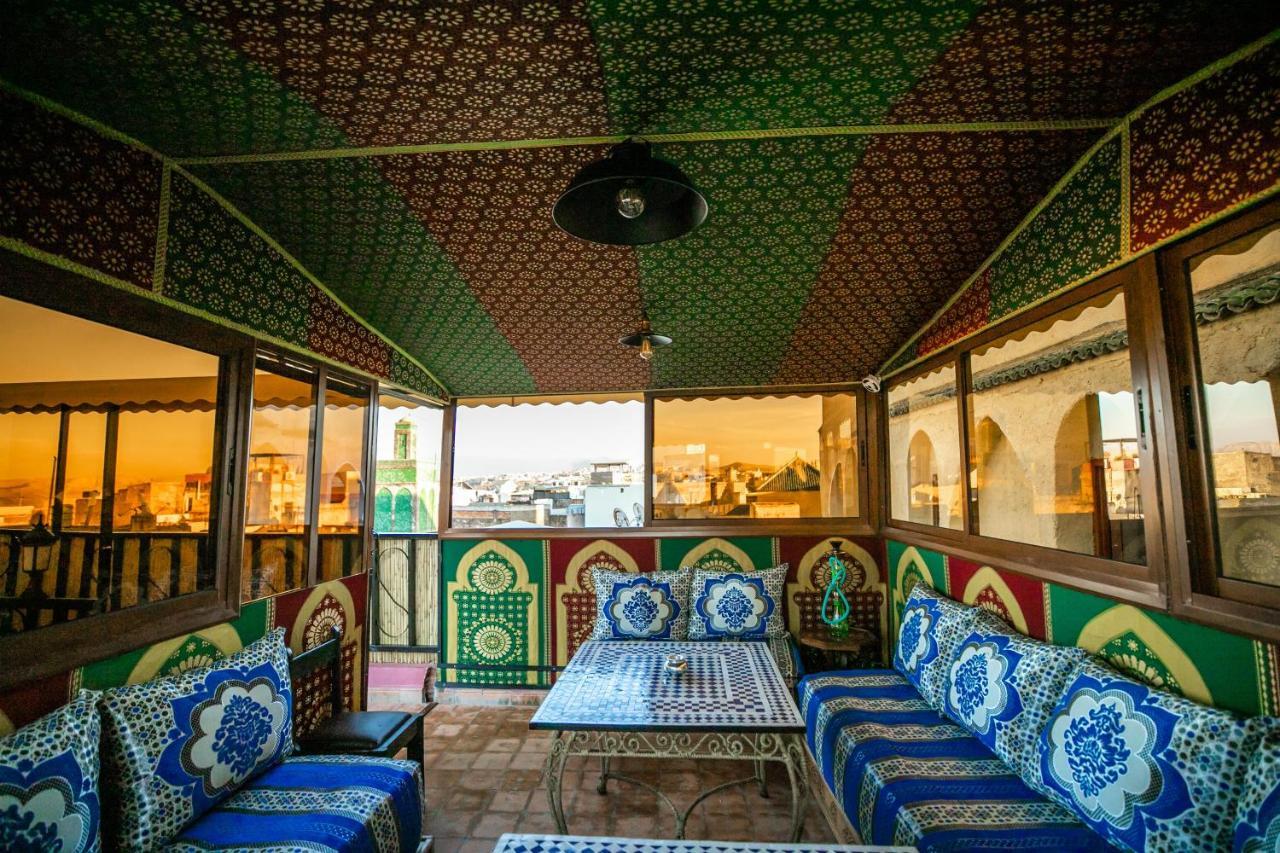 Riad Skilffo فاس المظهر الخارجي الصورة
