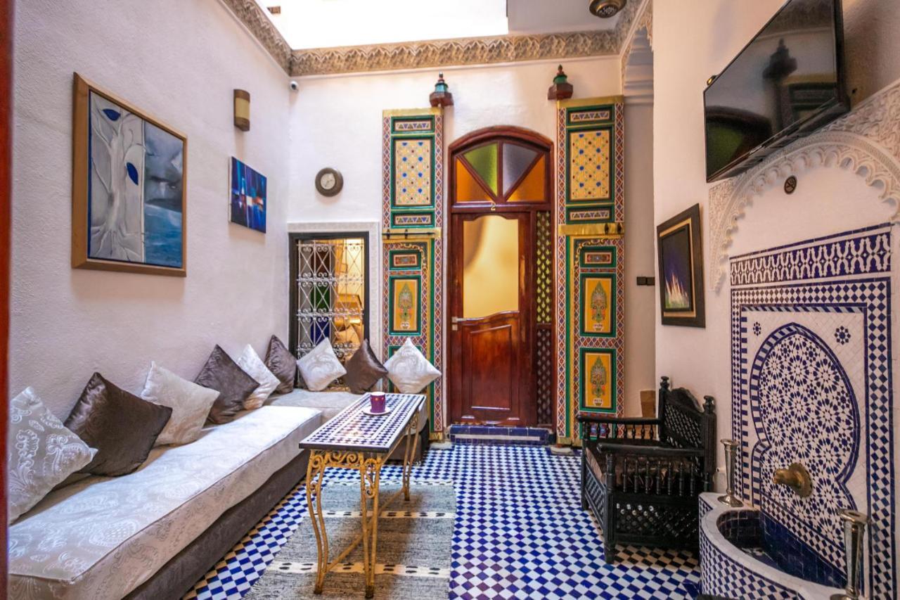 Riad Skilffo فاس المظهر الخارجي الصورة